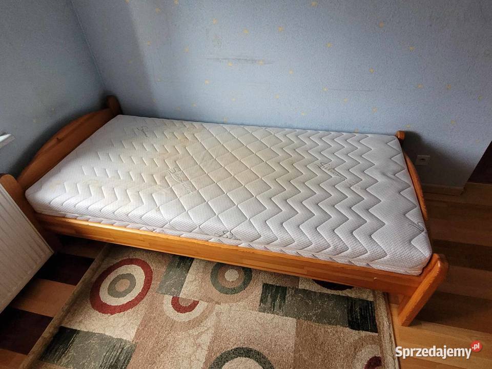 Używane łóżko jednoosobowe z materacem w stanie 90cm podkarpackie Rzeszów