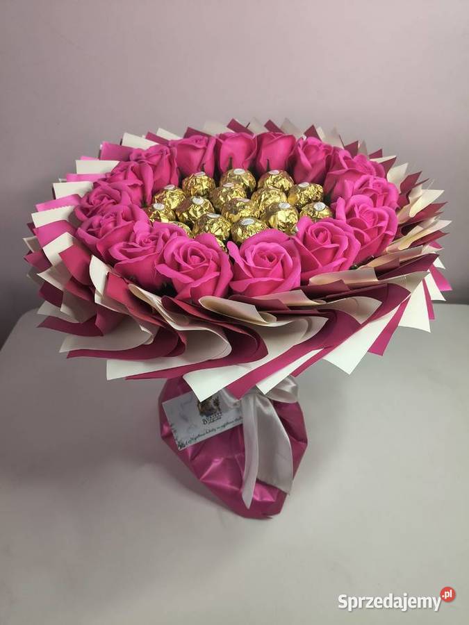 Bukiet jadalny z różami mydlanymi i Ferrero dolnośląskie Wrocław