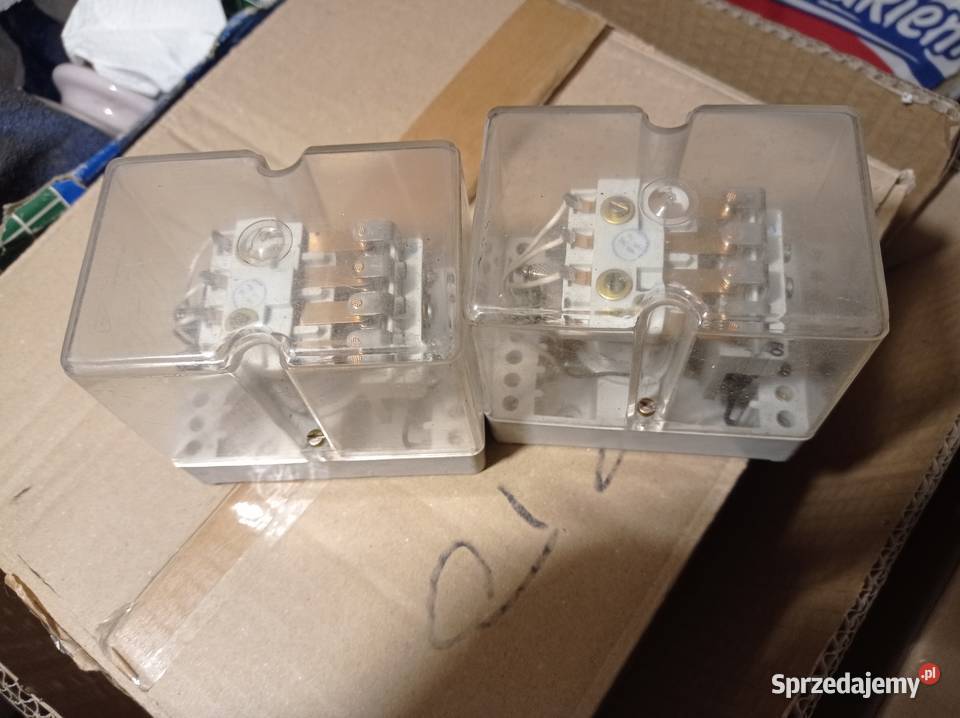 Przekaźniki Ru400 220V AC