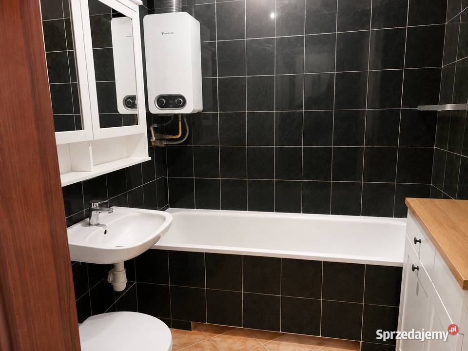 2 pokoje z balkonem i osobną kuchnią Grójec
