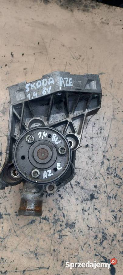 SKODA FABIA I 14 8V AZE pompa wody lapa silnika Kielce
