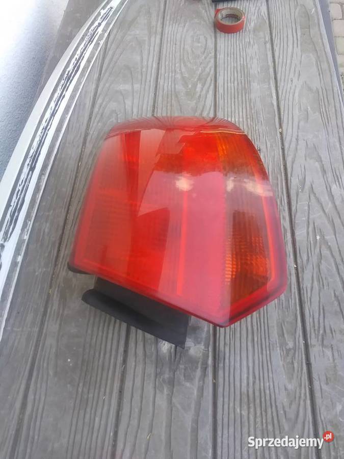 Lampa tyl prawa A3 8P4 945 096C prawe dolnośląskie Lubin