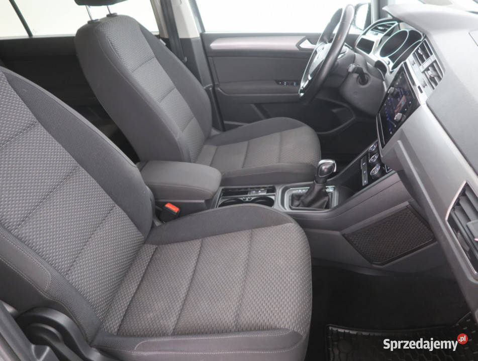 VW Touran 15 TSI benzyna Bielany Wrocławskie sprzedam