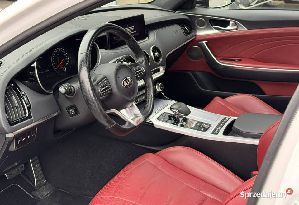 Kia Stinger PoliftStinger 33 Twin Turbo 366 szyberdach