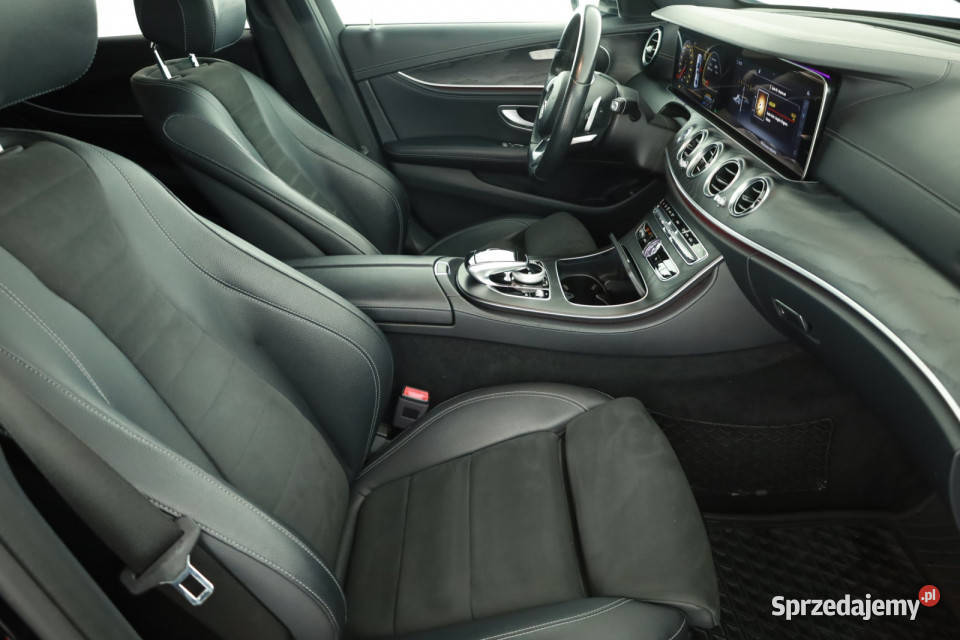 Mercedes E E 220 d 4MATIC mazowieckie Piaseczno