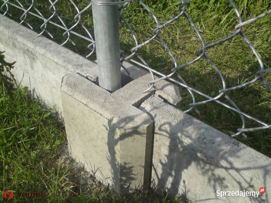 Łączniki betonowe do podmurówki Joniec