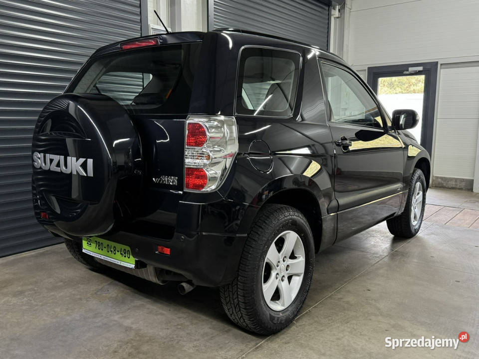 Suzuki Grand Vitara 24 salon bezwypadkowa 2/3 Chechło