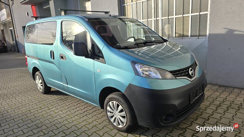 Nissan NV 200 16 benzyna 2010r 5 osób opolskie sprzedam