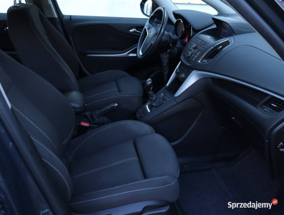 Opel Zafira Tourer 20 CDTI elektryczne lusterka mazowieckie