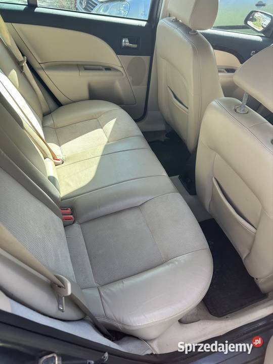 Ford Mondeo 20 benzyna LPG wersja Ghia Inowrocław