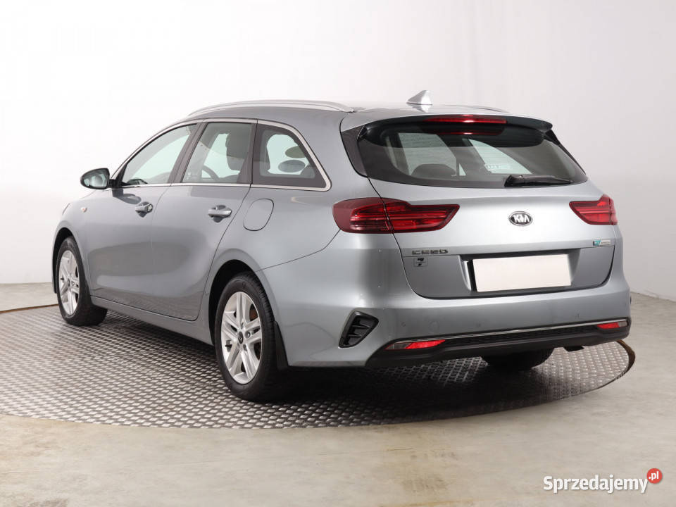Kia Ceed 16 CRDi MHEV niebieski Katowice
