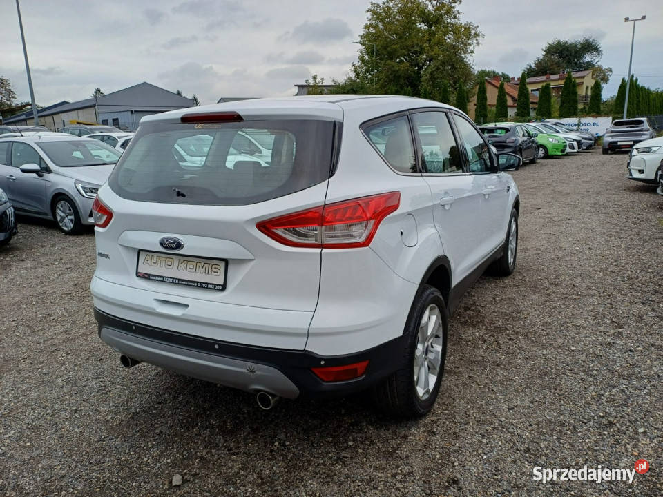 Ford Kuga 4x4 BEZWYPADKOWY Półskóra Alufelgi gniazdo USB
