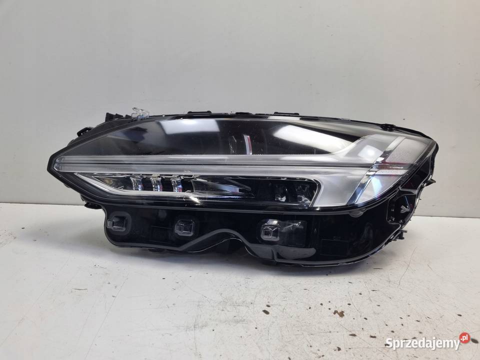 LAMPA LEWA Volvo V90 S90 II PRZEDNIA lewy przód osobowe