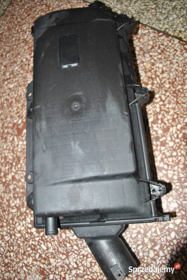 Obudowa filtra powietrza GOLF 4 14 16 16V Seat osobowe Kolektory ssące śląskie Poręba