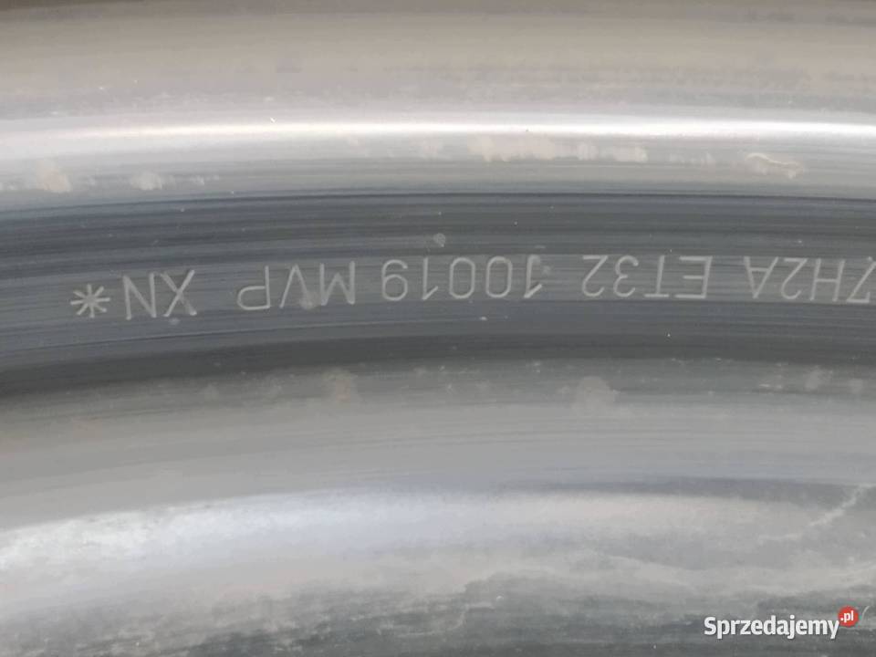 FELGA STALOWA R17 5X108 ET32 OC65MM 7J17H2A sprzedam