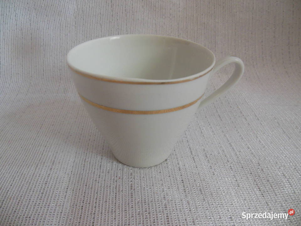 Filiżanka biała złocenia Ćmielów PRL