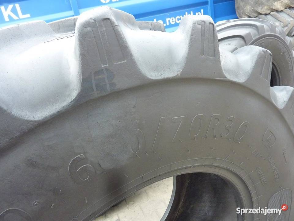 Opona używana rolnicza 60070R30 GRI GREEN XLR70 Zaścianki sprzedam