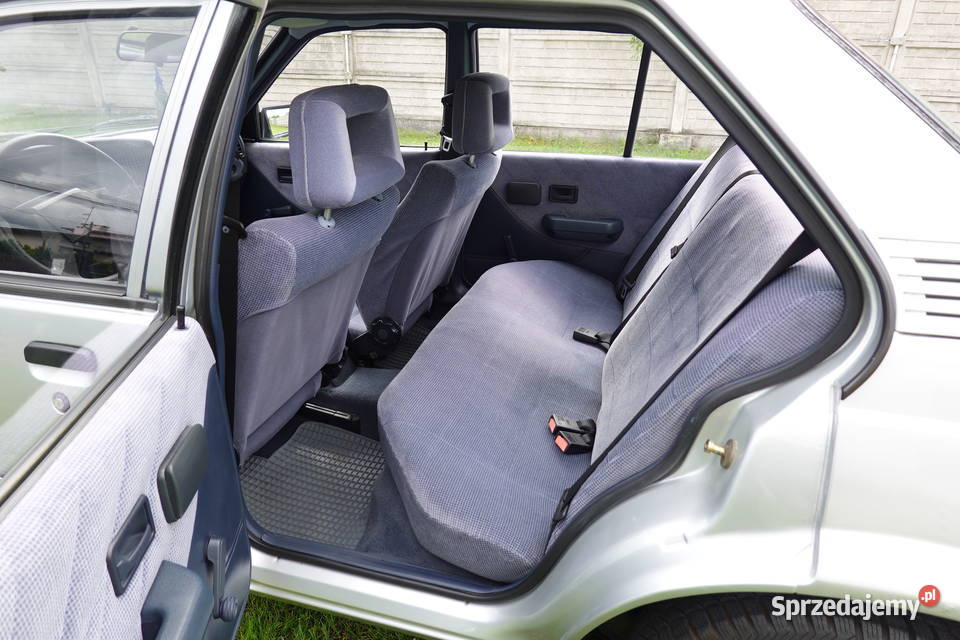 UNIKAT Opel Ascona C 1987 16 Benzyna 75 Przebieg łódzkie Zgierz