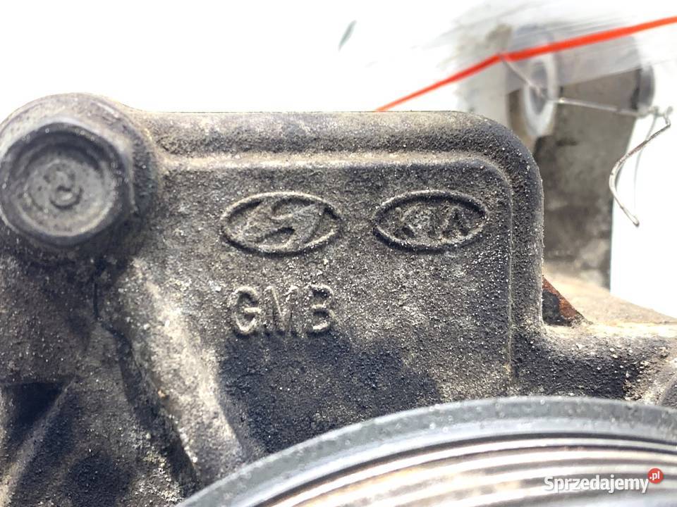 POMPA WODY Z PODSTAWĄ HYUNDAI SANTA FE III 22 osobowe