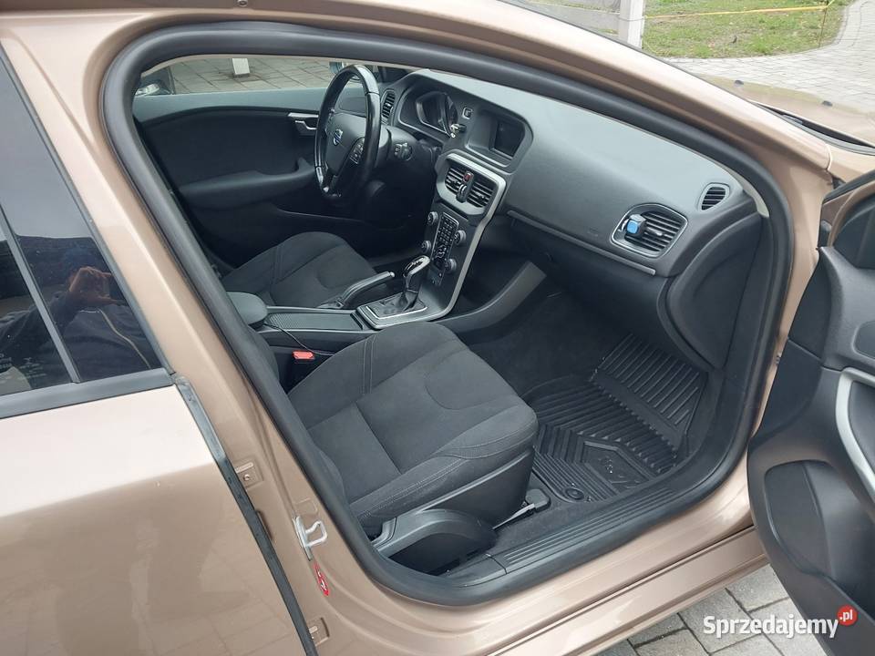 Volvo V40 Lipnica