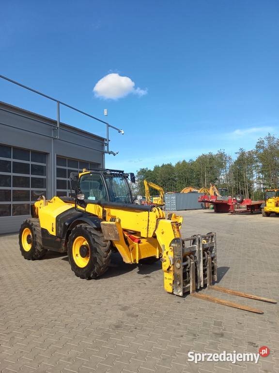 Wynajem ładowarki teleskopowej JCB 540140 Warszawa