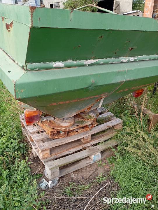 Rozsiewacz nawozu Szczytniki Duchowne sprzedam