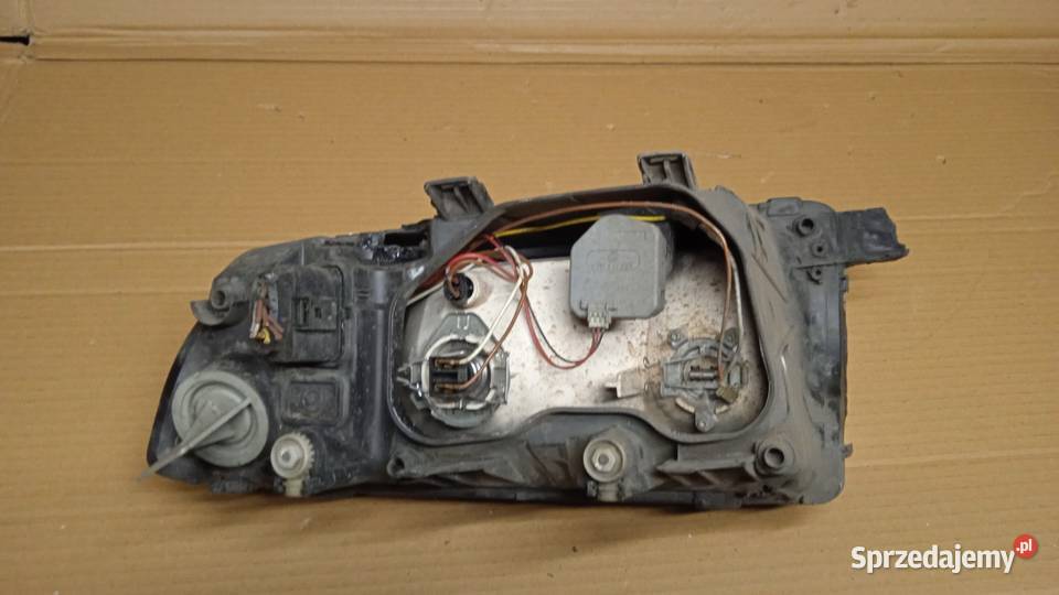 SKODA FABIA I LAMPA PRZÓD PRAWA DEFEKT EU wielkopolskie Zbierkowo