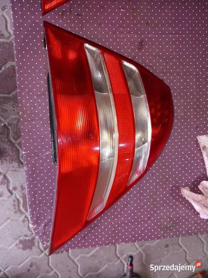 Tył klosz lampa w203 mercedes lewą prawa Krze Duże sprzedam