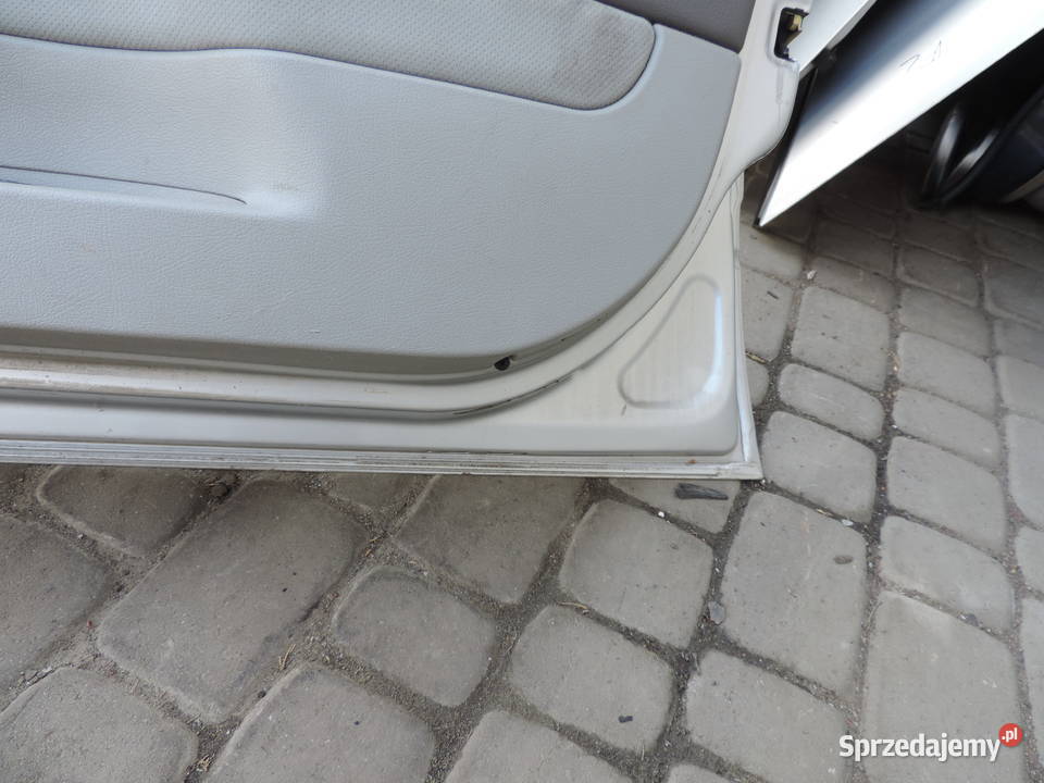 DRZWI PRAWY PRZÓD OPEL ASTRA 2 G HB Z147 osobowe Nowy Sącz sprzedam