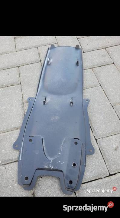 SUZUKI GSXR GSXR 600 700 1000 OEM ZADUPEK TYŁ wielkopolskie