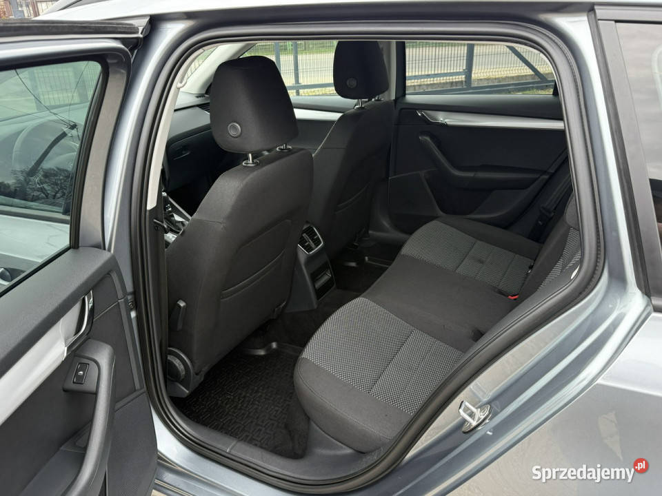 koda Octavia DSGaluserwissuper stanz Niemiec III 1598cm3 Dąbrowa