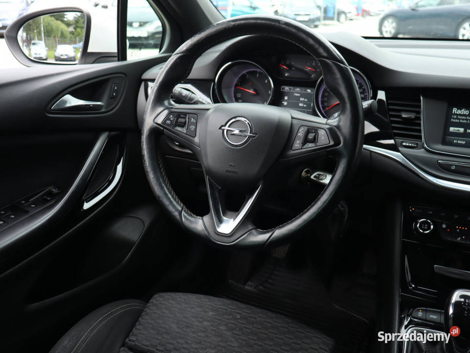 Opel Astra 16 CDTI ASR (kontrola trakcji) Astra