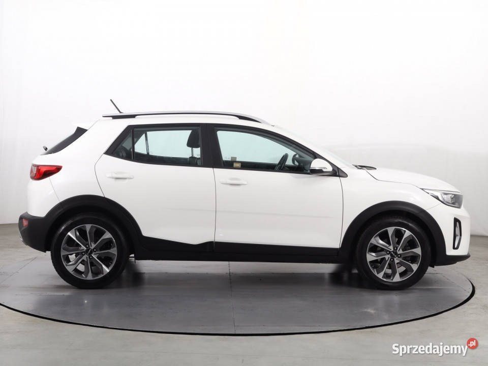 Kia Stonic 10 TGDI manualna