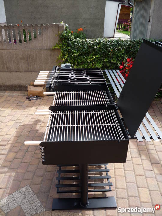 Gastronomiczny grill cateringowy na szaszłyki Damasławek