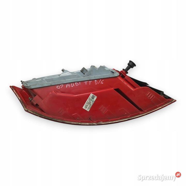 LAMPA PRAWA Audi TT II 8J 20062010 tylna tylnia osobowe Lampy tylne Chełm sprzedam
