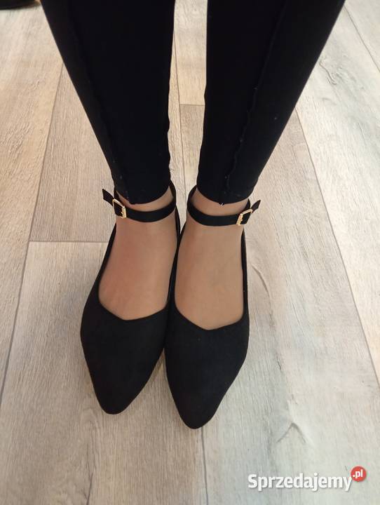 40 Czarne baleriny wieczorowe z zapięciem Nowe Kraków sprzedam