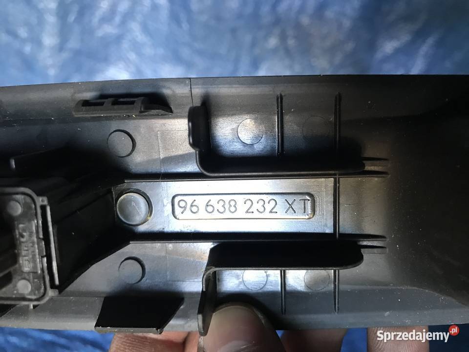 CITROEN DS3 PRZEŁACZNIK PANEL SZYBY PRAWY Bolesławiec