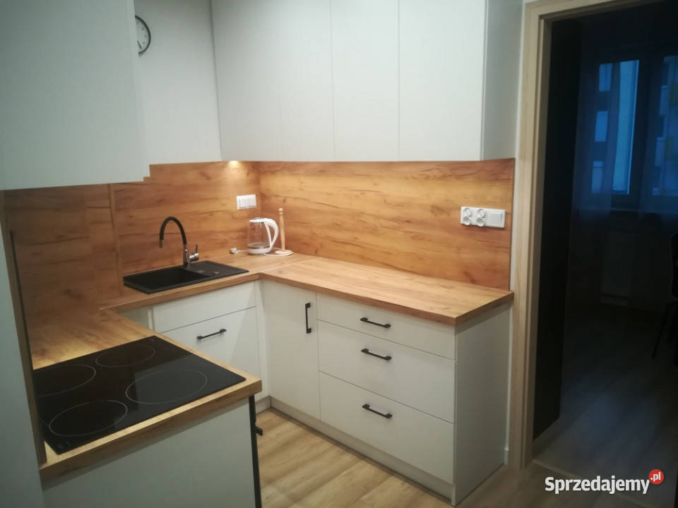 Wynajmę mieszkanie 2 pokojowe balkon miejsce 39m2 Kraków