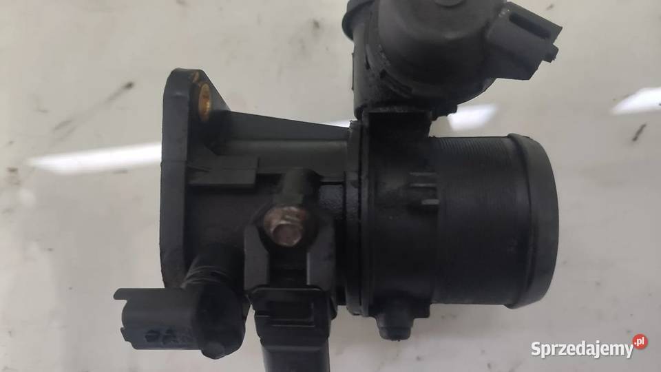 VOLVO V50 20 D ZAWÓR EGR CHŁODNICA SPALIN osobowe Włoszczowa sprzedam
