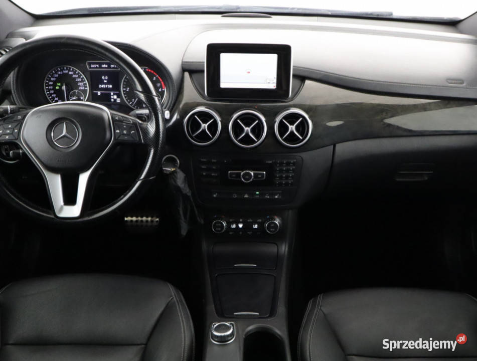 Mercedes B B 200 CDI przyciemniane szyby dolnośląskie Bielany Wrocławskie