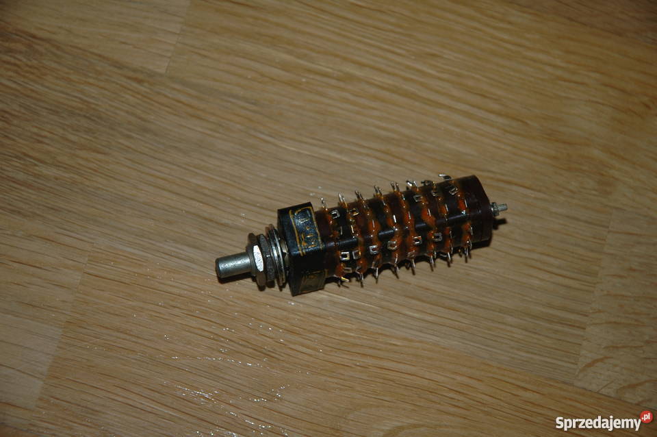 Przełącznik 12 pozycyjny 8 sekcji Leżajsk sprzedam