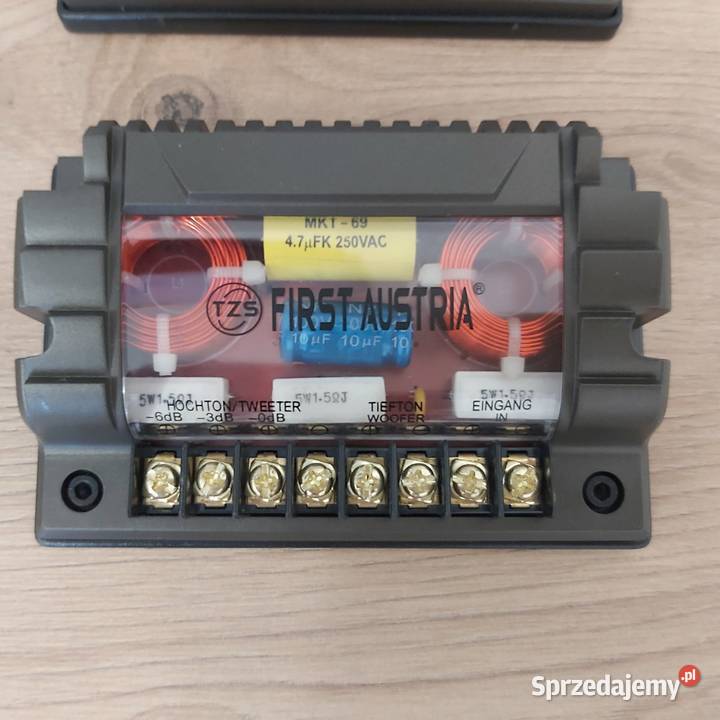 Nowe zwrotnice 2 drożne car audio first Austria Pozostałe Bydgoszcz sprzedam