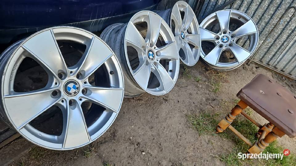 BMW 3 E90 E91 Błotnik Lewy Prawy Przód osobowe małopolskie Skawina