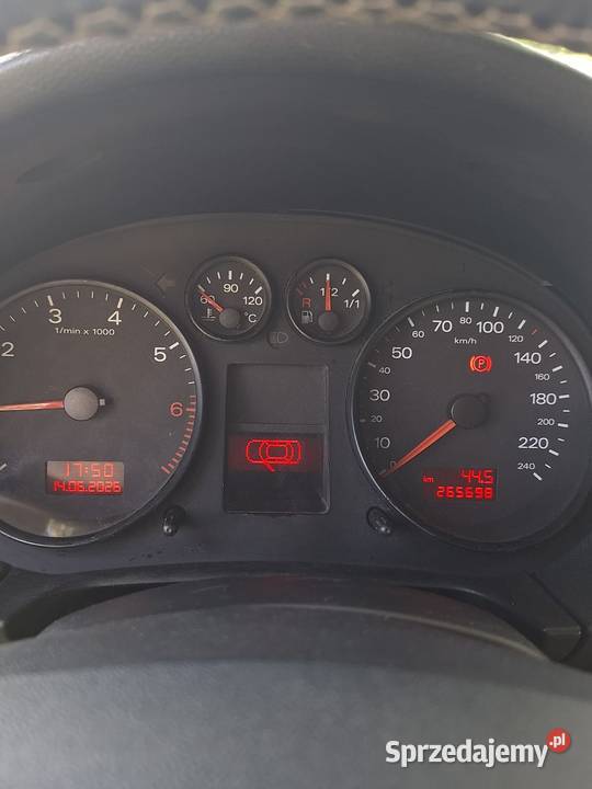 Audi A2 2001r benzyna Milejów sprzedam