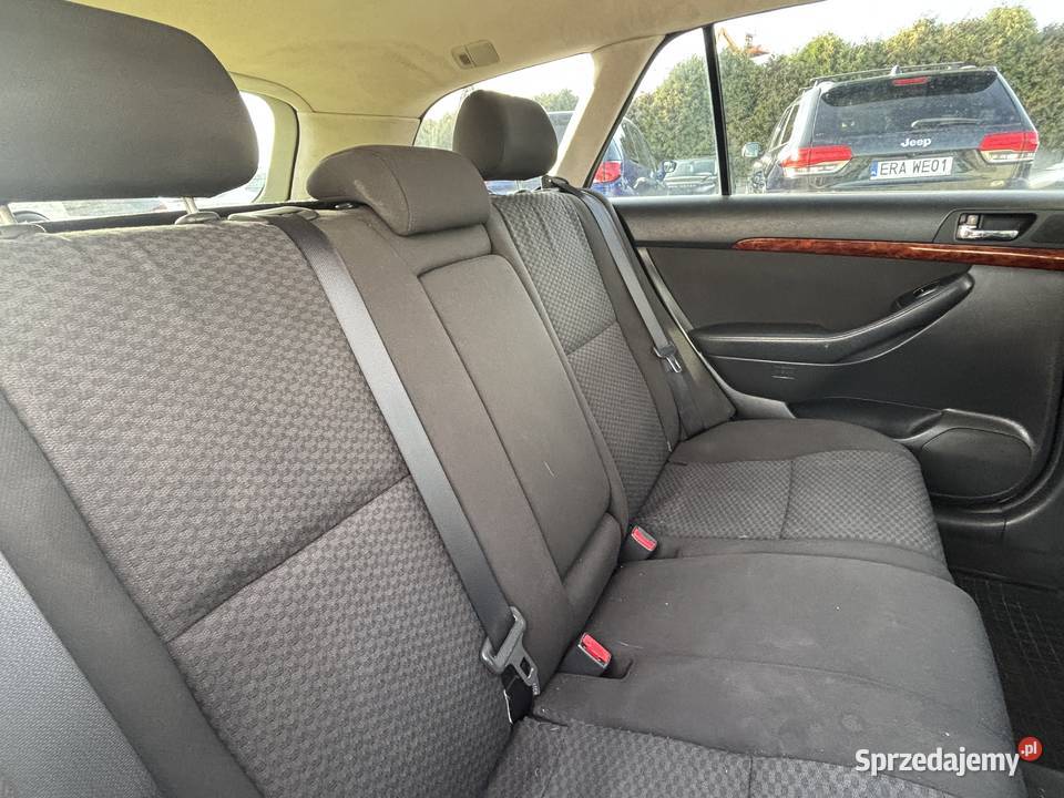 Toyota Avensis 1794cm3 Avensis Paniówki