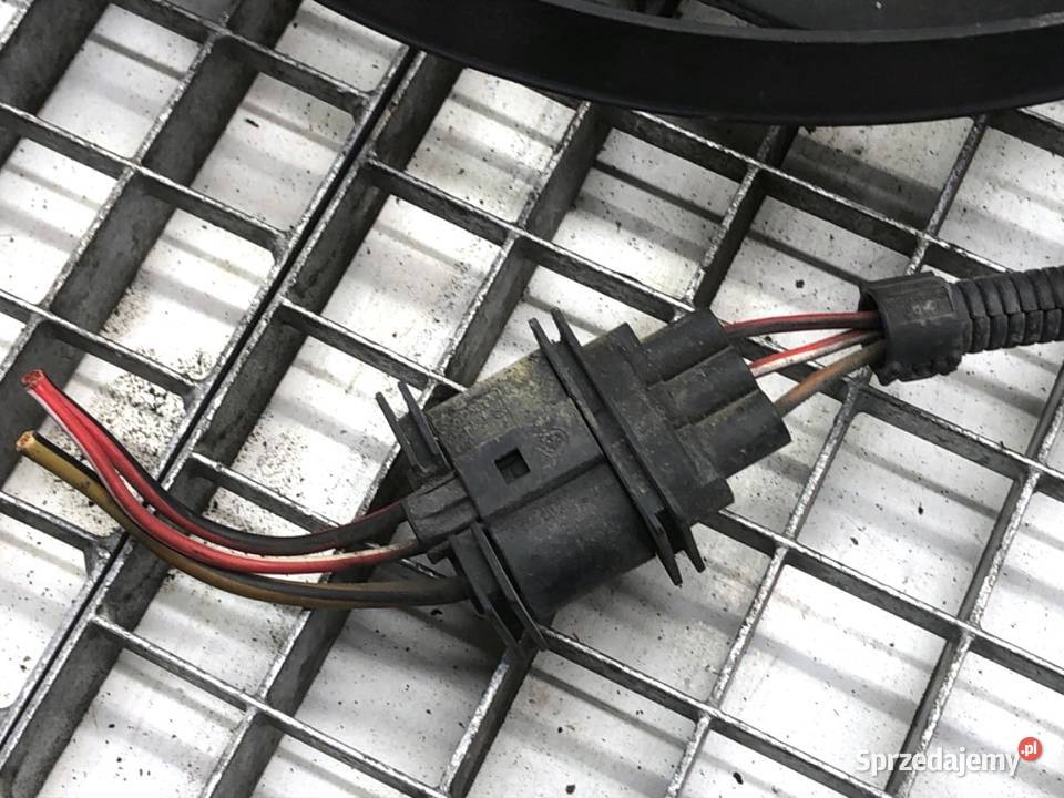 WENTYLATOR CHŁODNICY AUDI A3 8L 19 110 osobowe sprzedam
