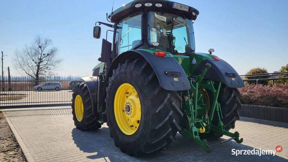 Ciągnik rolniczy John Deere 7250R John Deere Lublin sprzedam