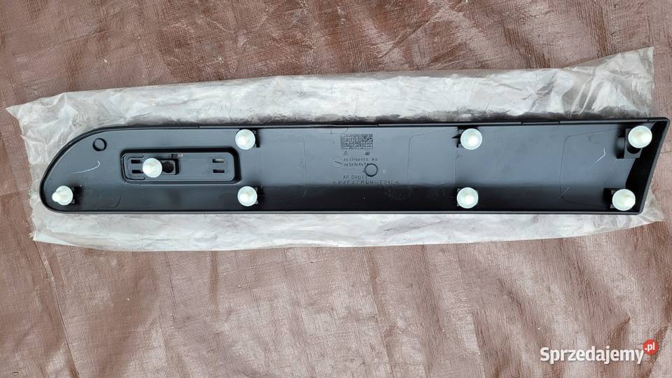 LISTWA DRZWI PRAWY TYL Citroen Xsara VTR Karoseria Ruda Śląska