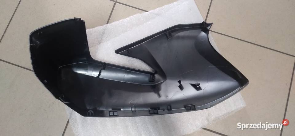 Boczek Prawy Czasza Honda NNS 300 Forza Jawiszowice sprzedam