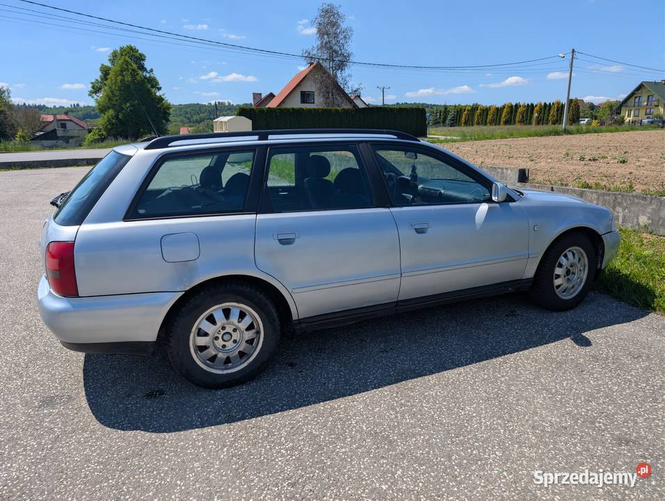 Audi A4 B5 18 T LPG Kombi Sprawne Aktualne Rok produkcji 1999